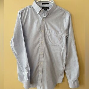Banana Republic slim fit button down shirt